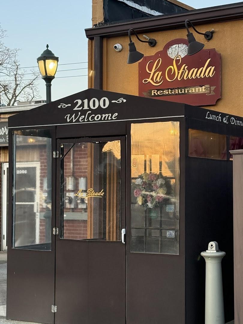 La Strada Menu